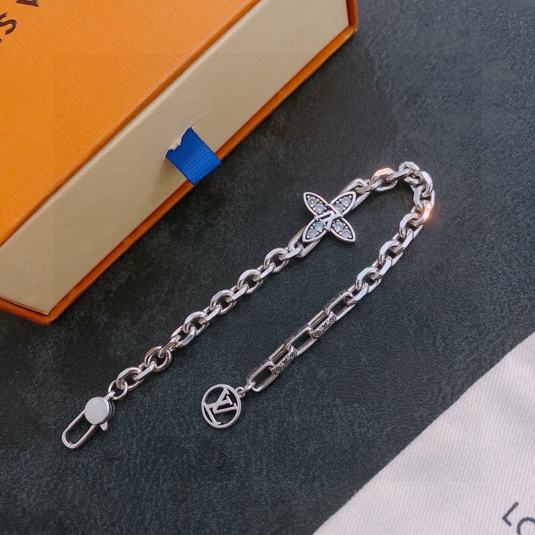 L0vis Vvtt0n L0visette Bracelet Silver For Women