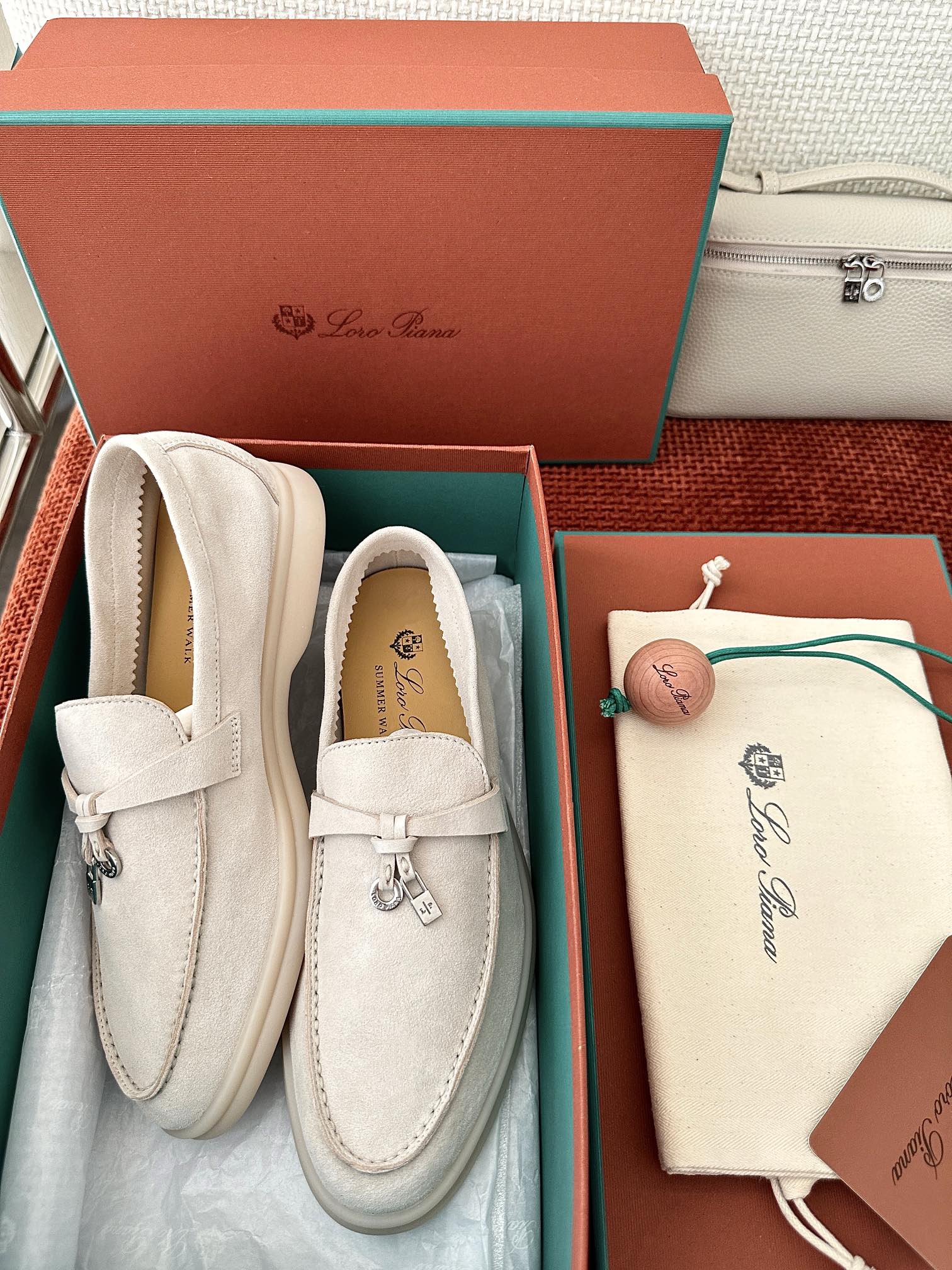 L0r0 P1ana Summer Charms Walk Loafers Powder Pearl For Women – FAE5444 A760