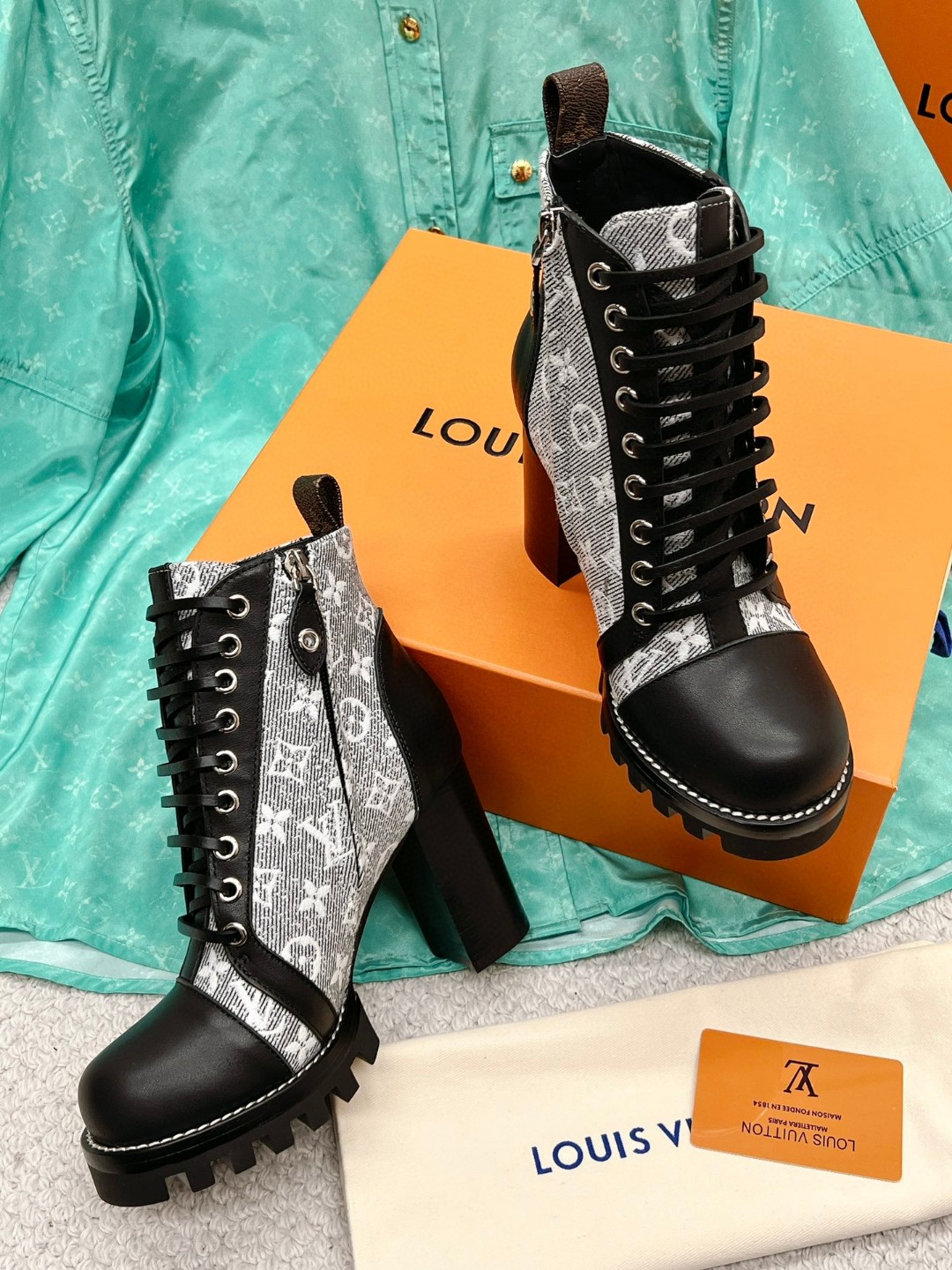 L0vis Vvtt0n Star Trail Ankle Boots Grey For Women 1AB2XH