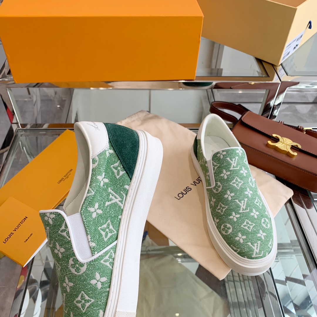 L0vis Vvtt0n Women’s Trocadero Slip On Green For Women LV
