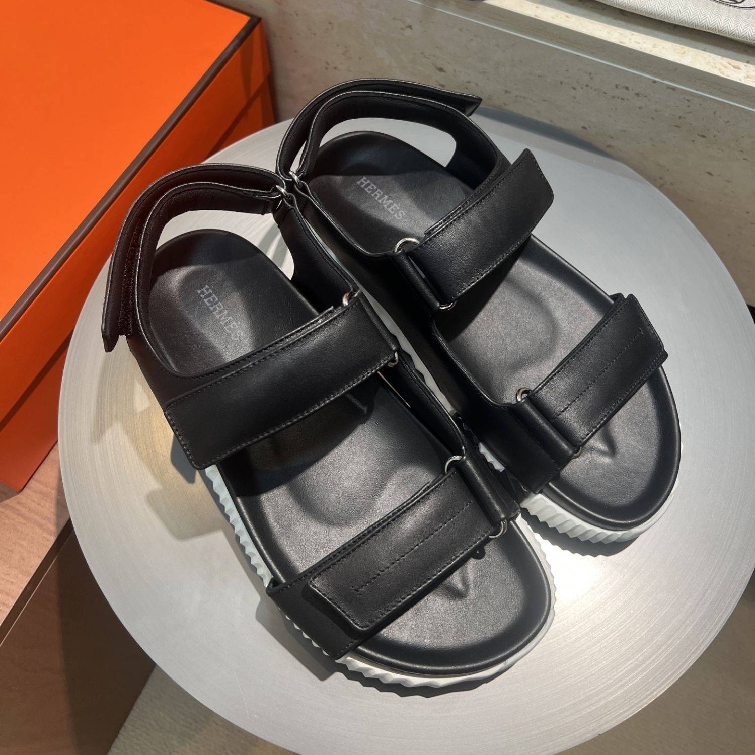 H**me5 Junior Sandal Noir For Men – H251988ZH01390