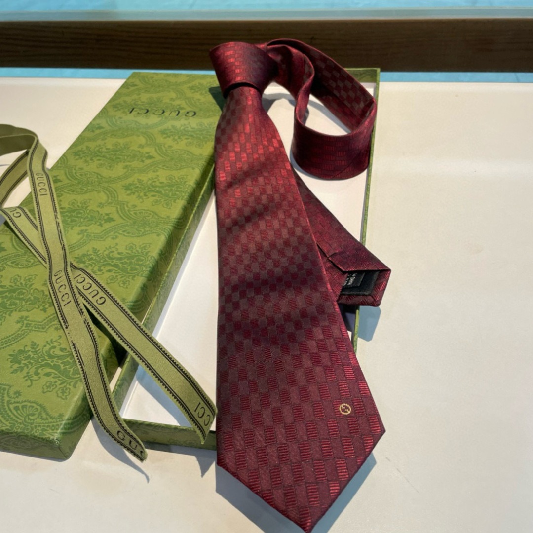 Gvc*1 Geometric Pattern Silk Tie Red For Men