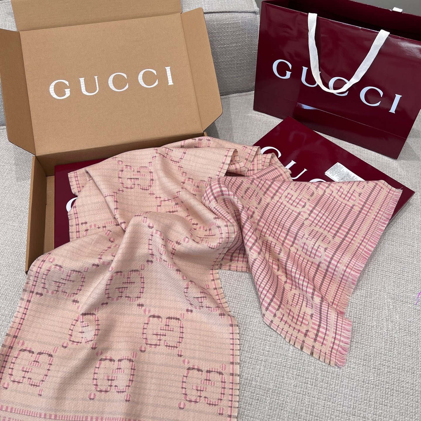 Gvc*1 Check GG Scarf Ivory And Pink 70.8in/180cm 774419 3GAMQ 9272