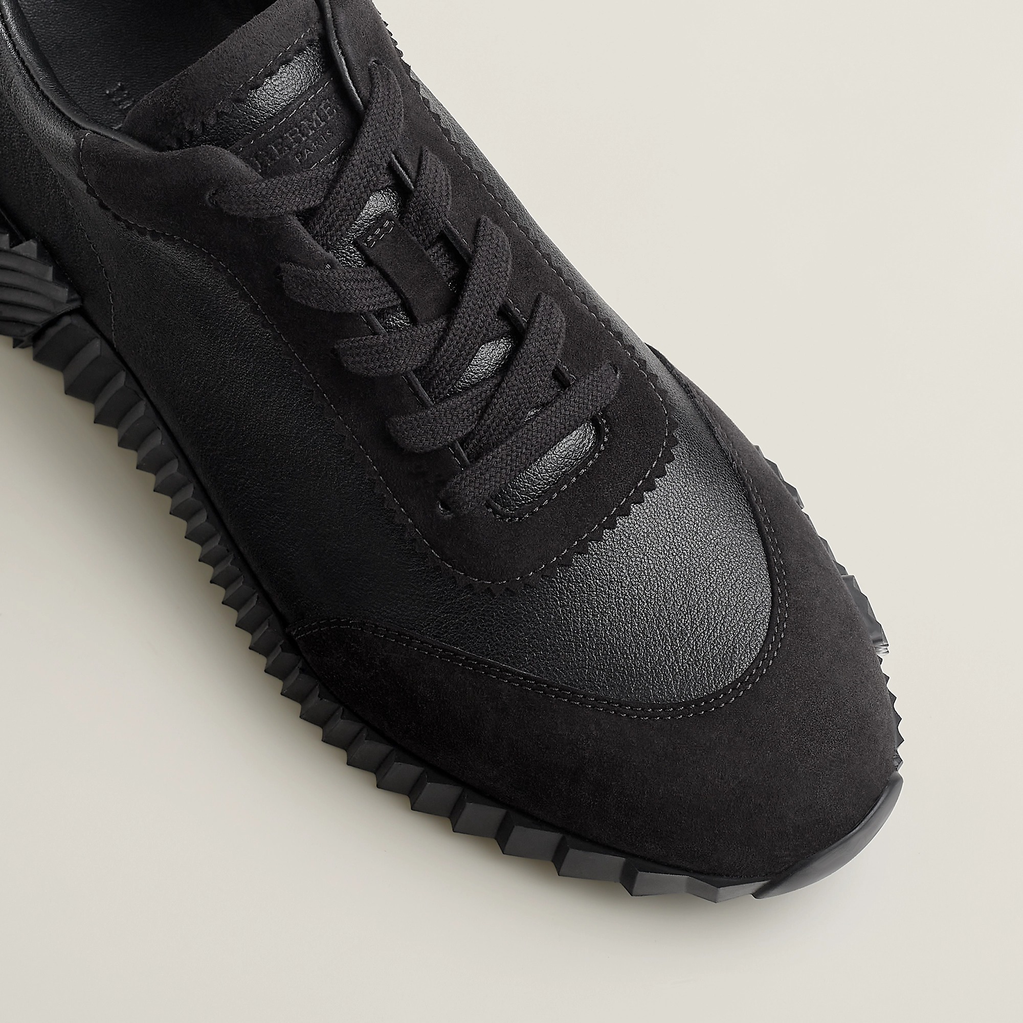 H**me5 Bouncing Sneaker Black For Men H251777ZH03390