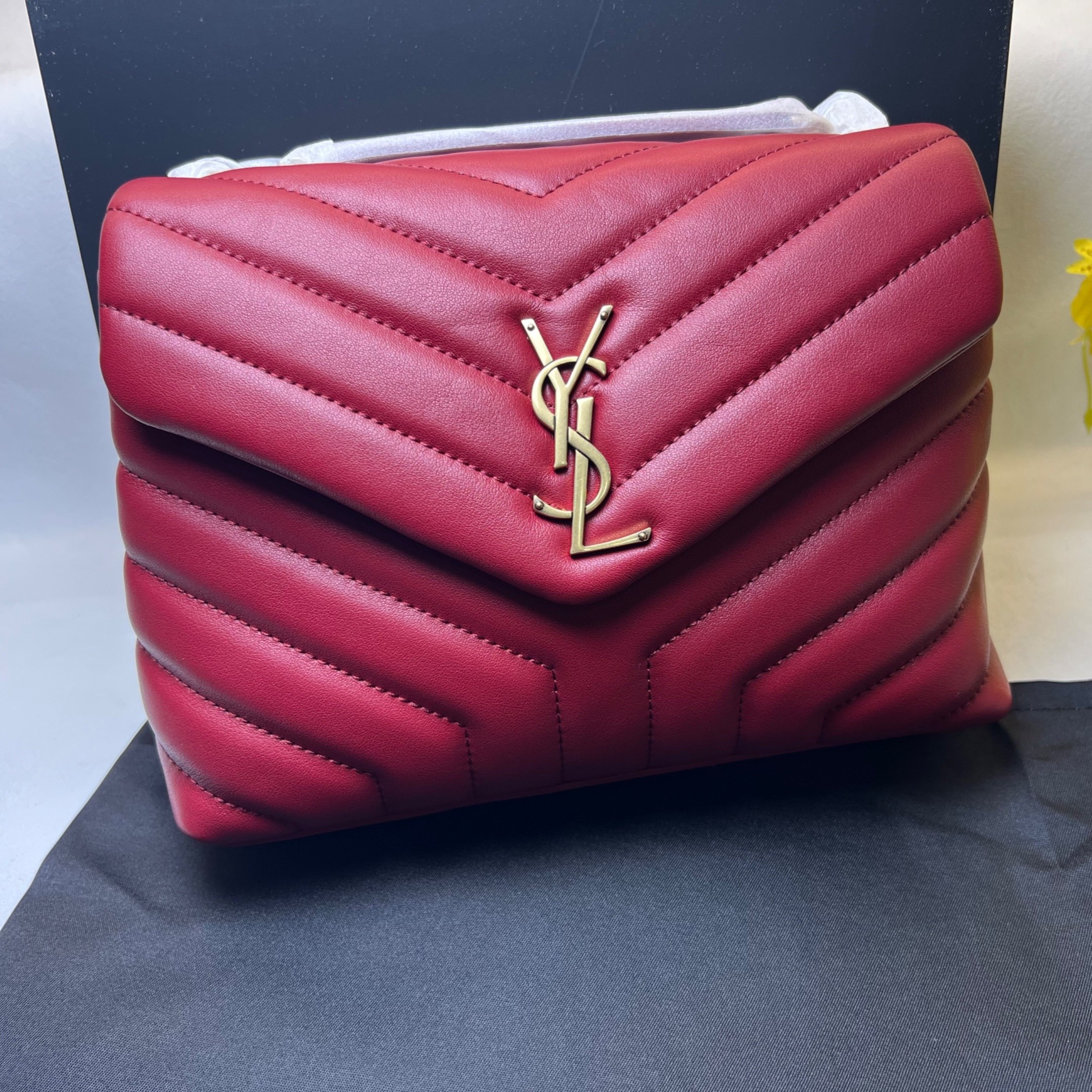 Sa1nt Lau*nt Loulou Small Chain Bag In Matelassé “Y” Burgundy For Women 9.8in/23cm Y51 494699DV7276475