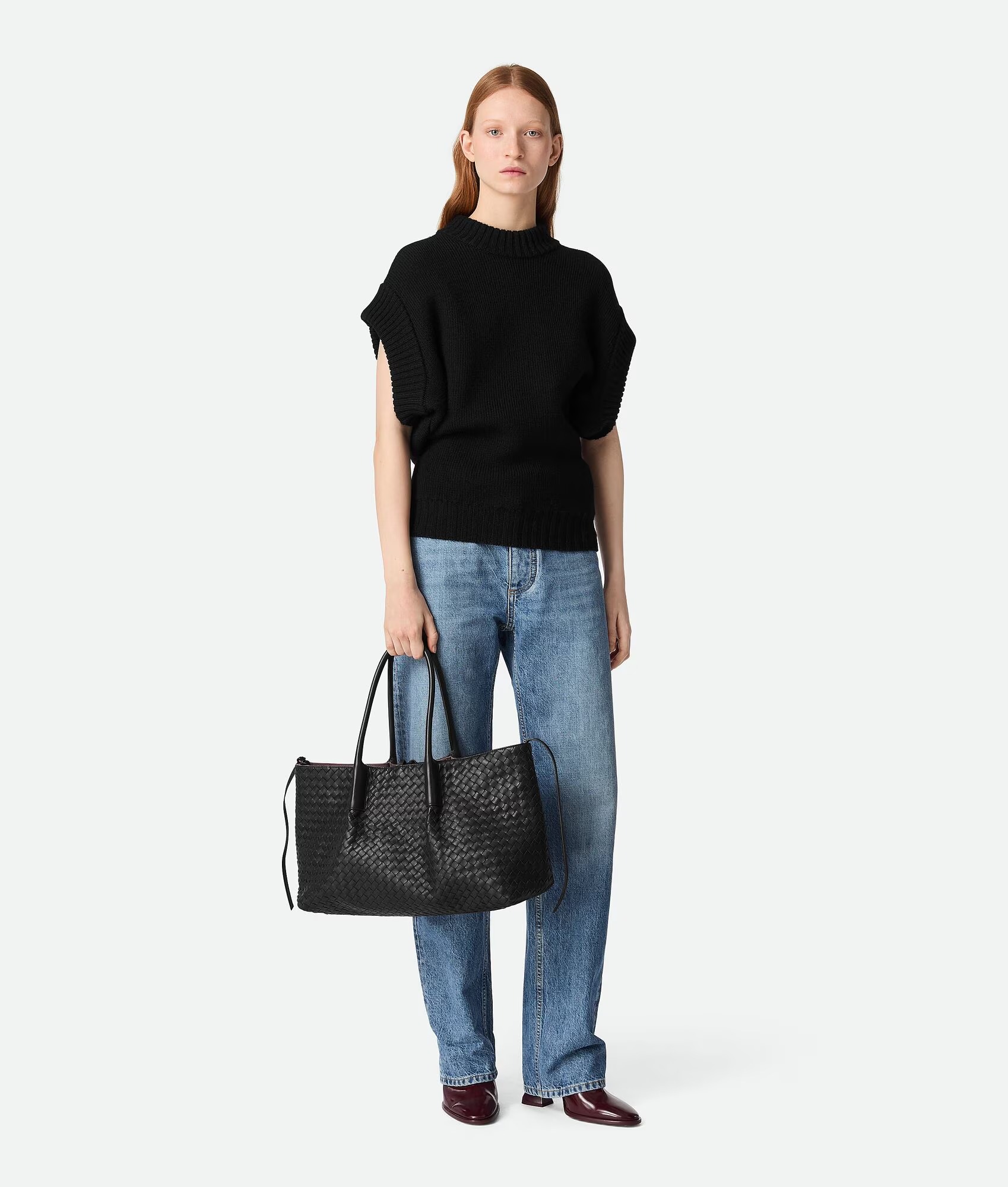 [True-to-ORIGINAL] B0tt*ga Ven*ta Medium Pinacoteca Black For Women 43cm/16.9in – 817166V5AG11206