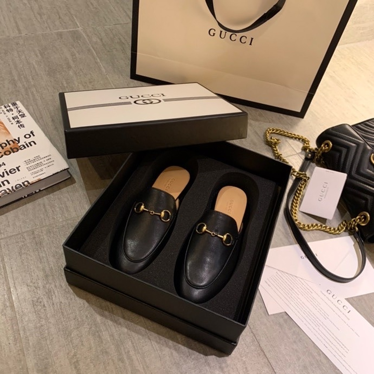 Gvc*1 Princetown Slipper Black For Women GG 423513 BLM00 1000