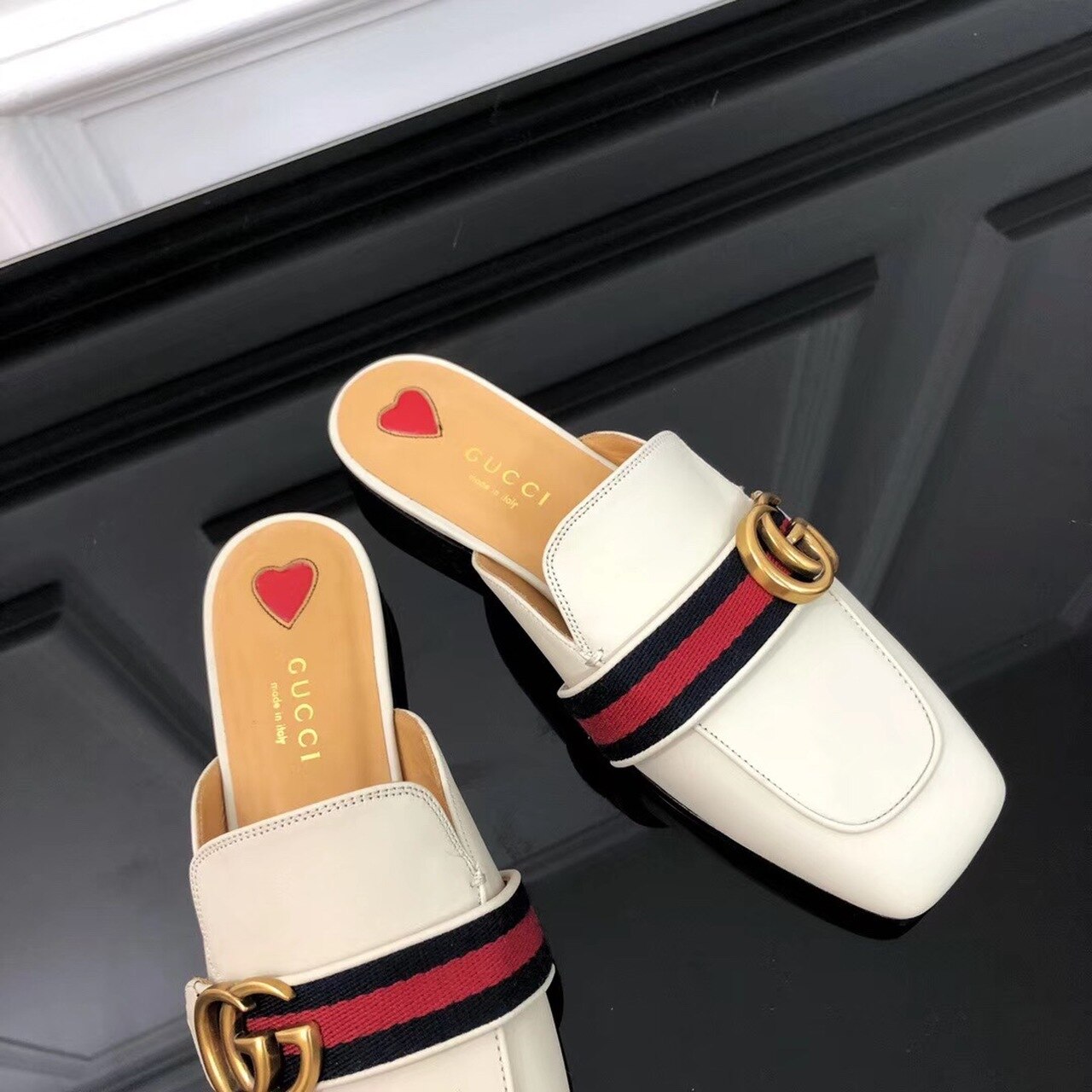 Gvc*1 Peyton Slippers White For Women GG 423694 DKHC0 9061