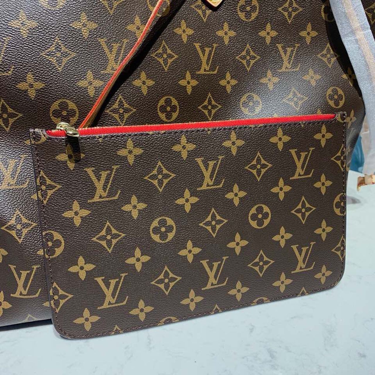 L0vis Vvtt0n Neverfull GM Tote Bag Monogram Canvas Red For Women, Women’s Handbags, Shoulder Bags 15.7in/40cm LV M41181