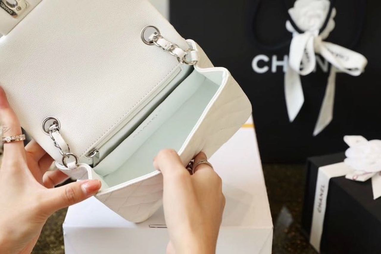 Ch**el Classic Mini Flap Bag Silver Hardware White For Women 6.6in/17cm A35200