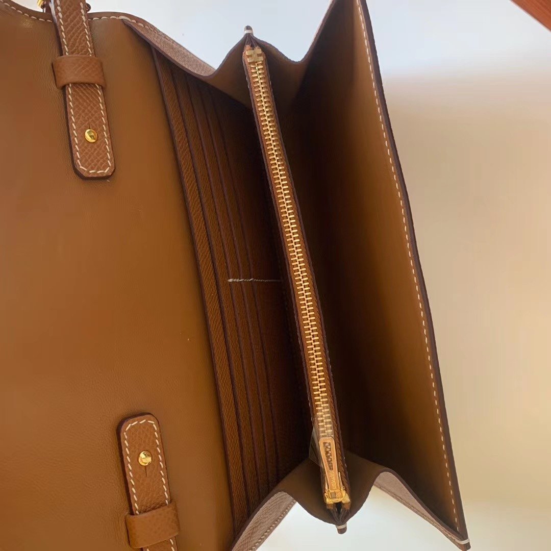 H**me5 Constance Togo Long Wallet 21cm/8.3in Gold Toned Hardware For Women Brown