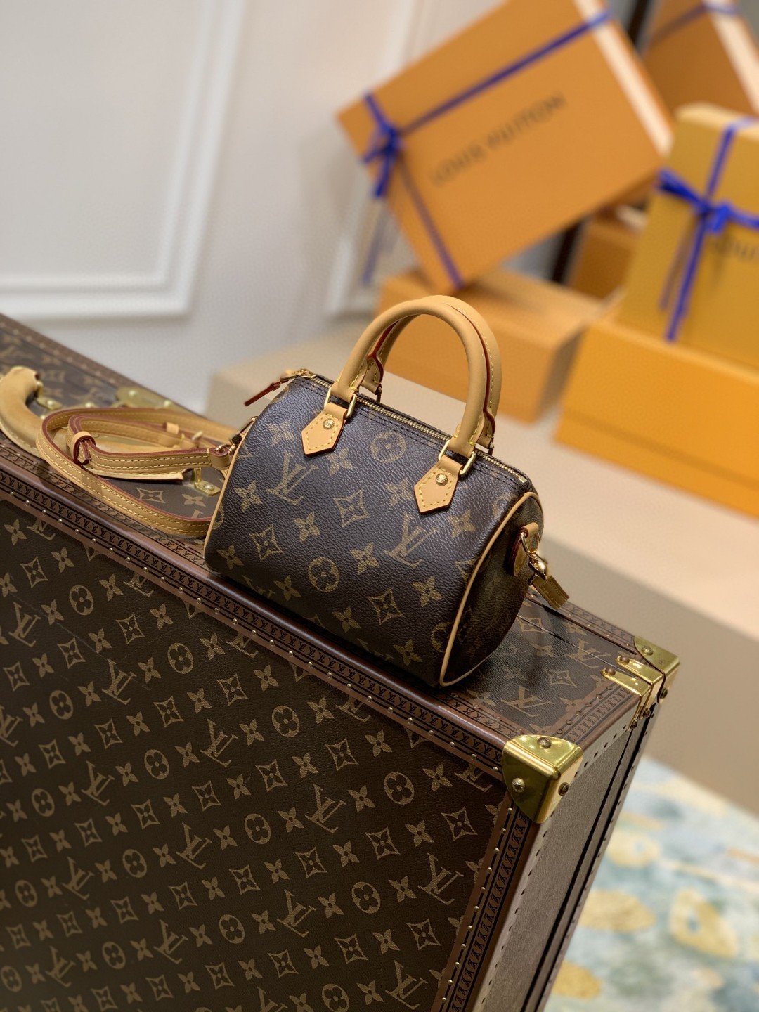 L0vis Vvtt0n Nano Speedy Monogram Canvas Brown – M81085