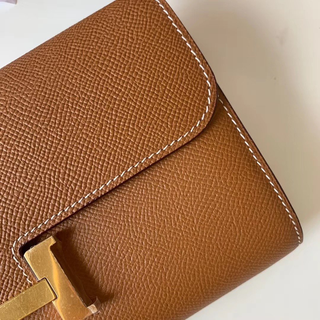 H**me5 Constance Togo Long Wallet 21cm/8.3in Gold Toned Hardware For Women Brown