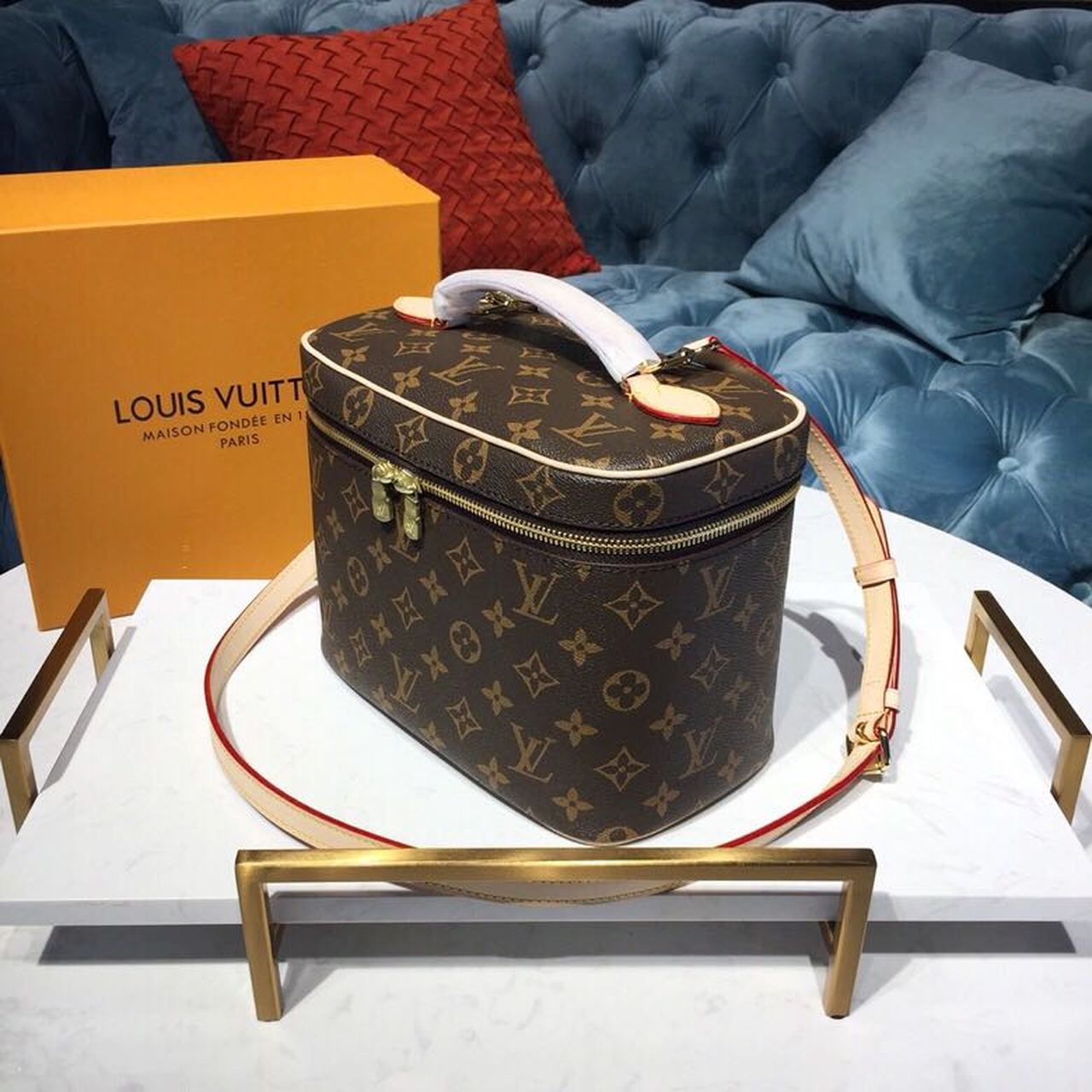 L0vis Vvtt0n Nice BB Vanity Case Monogram Canvas For Women, Women’s Bags, Travel Bags 9.4in/24cm LV M42265