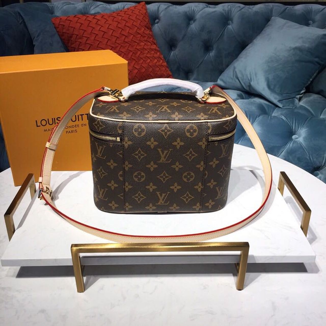 L0vis Vvtt0n Nice BB Vanity Case Monogram Canvas For Women, Women’s Bags, Travel Bags 9.4in/24cm LV M42265