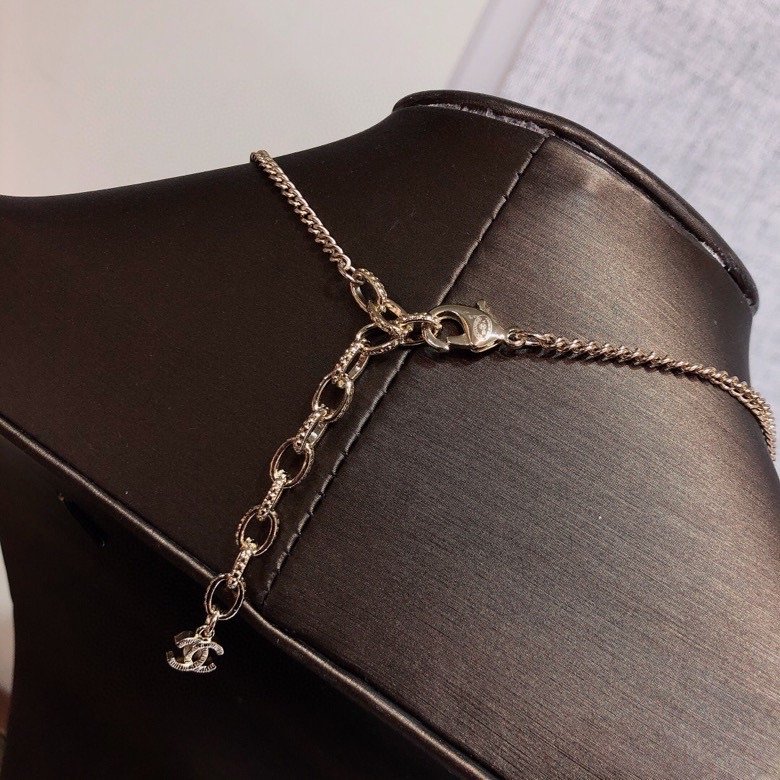 Ch**el Necklace