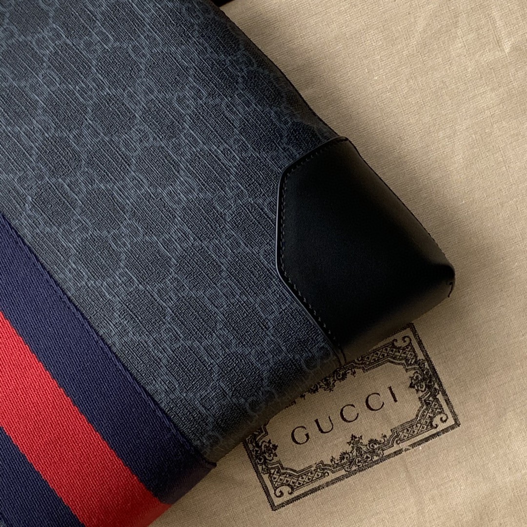 Gvc*1 Black Messenger Black/Grey GG Svp*me Canvas Blue And Red Web For Men 14in/35cm 474139 K5ICN 1095