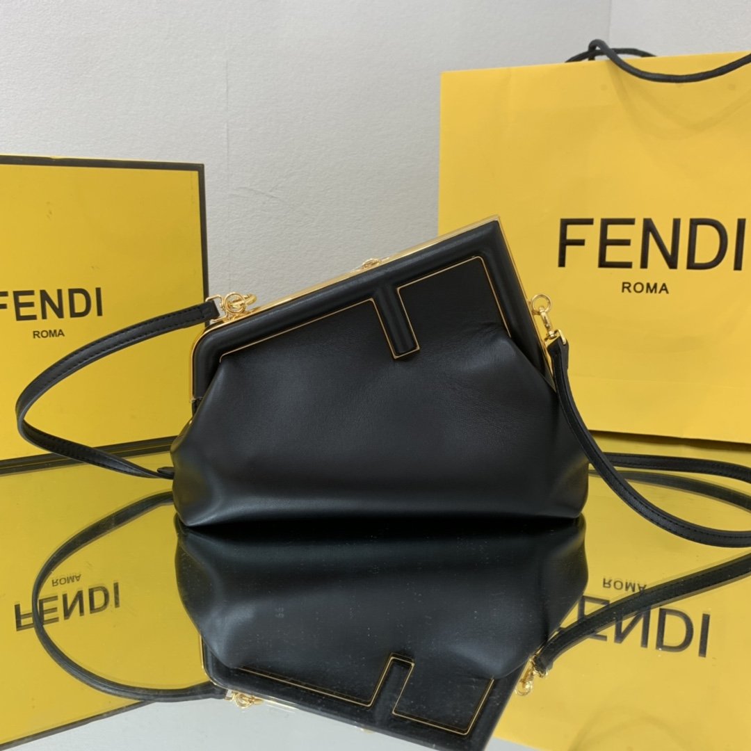 F**di First Small Black For Women, Women’s HandBags, Shoulder And Crossbody Bags 10.2in/26cm FF 8BP129ABVEF0KUR
