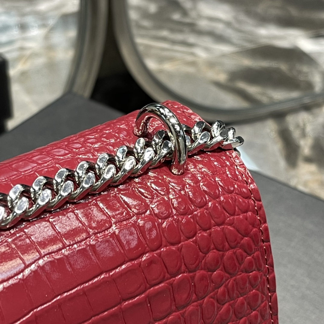 Sa1nt Lau*nt Sunset Medium Chain Bag Red For Women 8.6in/22cm Y51
