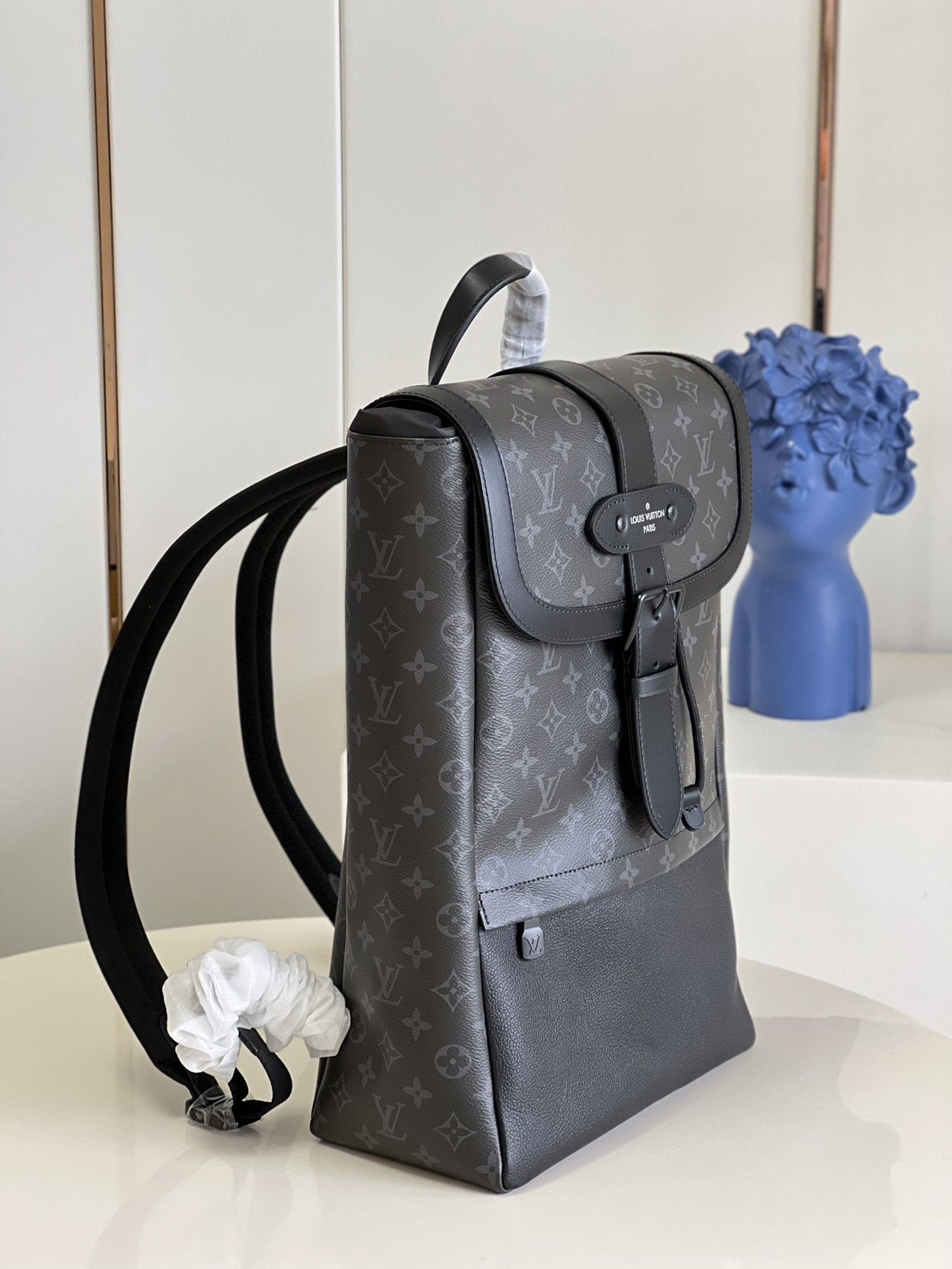 L0vis Vvtt0n Saumur Backpack Monogram Eclipse Canvas For Men, Men’s Bags 42cm LV M45913