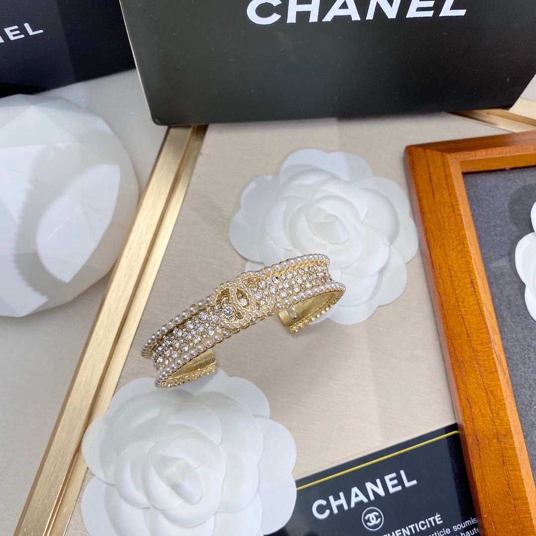 Ch**el Bracelet