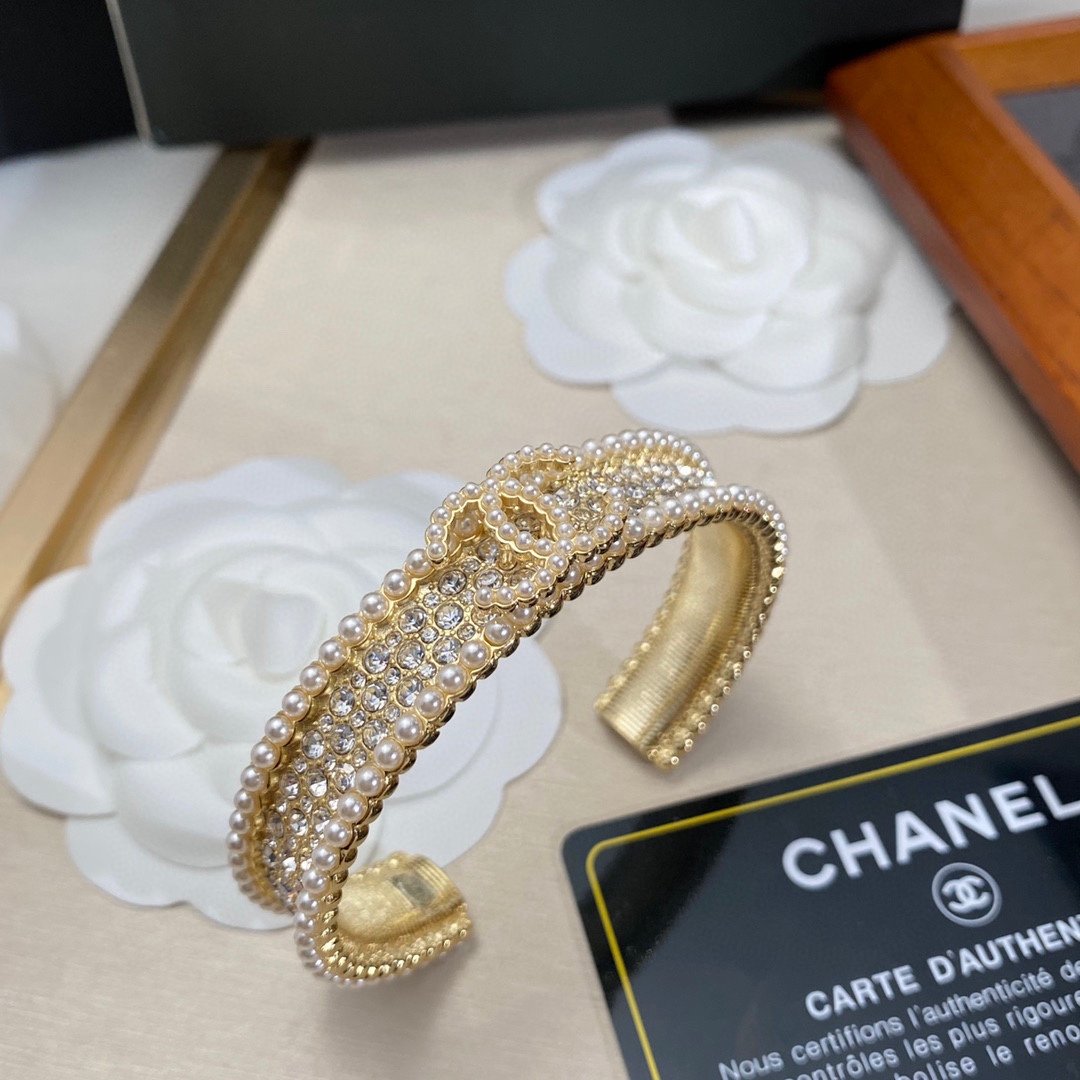 Ch**el Bracelet