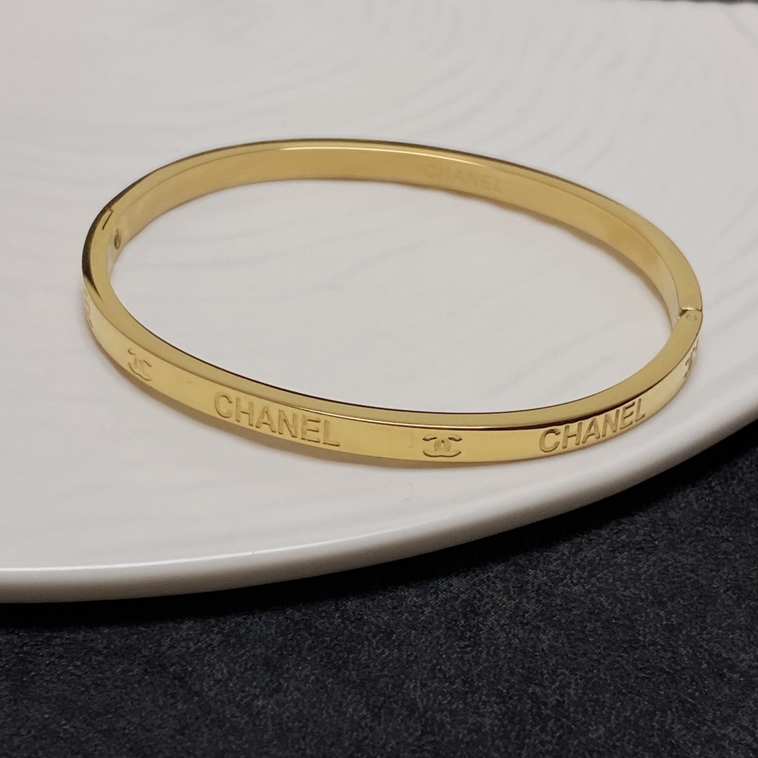 Ch**el Bracelet
