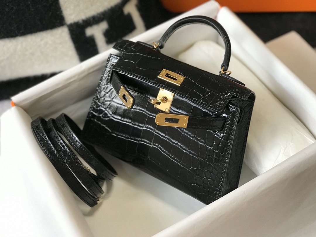 H**me5 Kelly Black For Women Gold Toned Hardware 7.8in/20cm