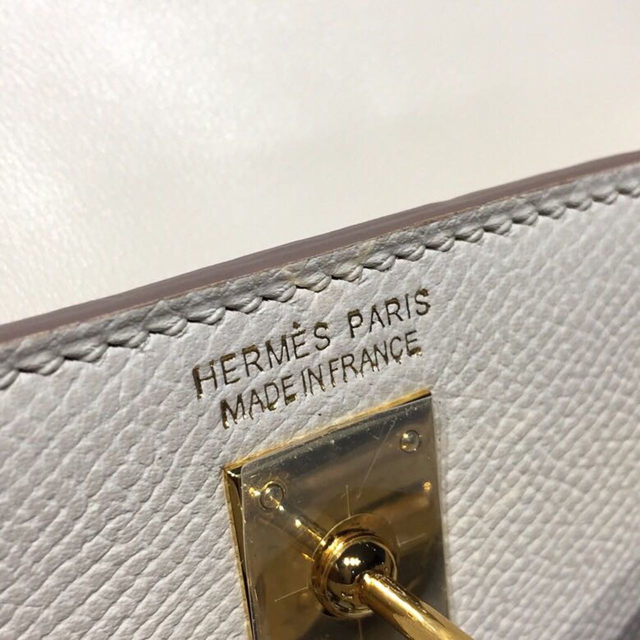 H**me5 Mini Kelly White For Women Gold Toned Hardware 7.5in/19cm
