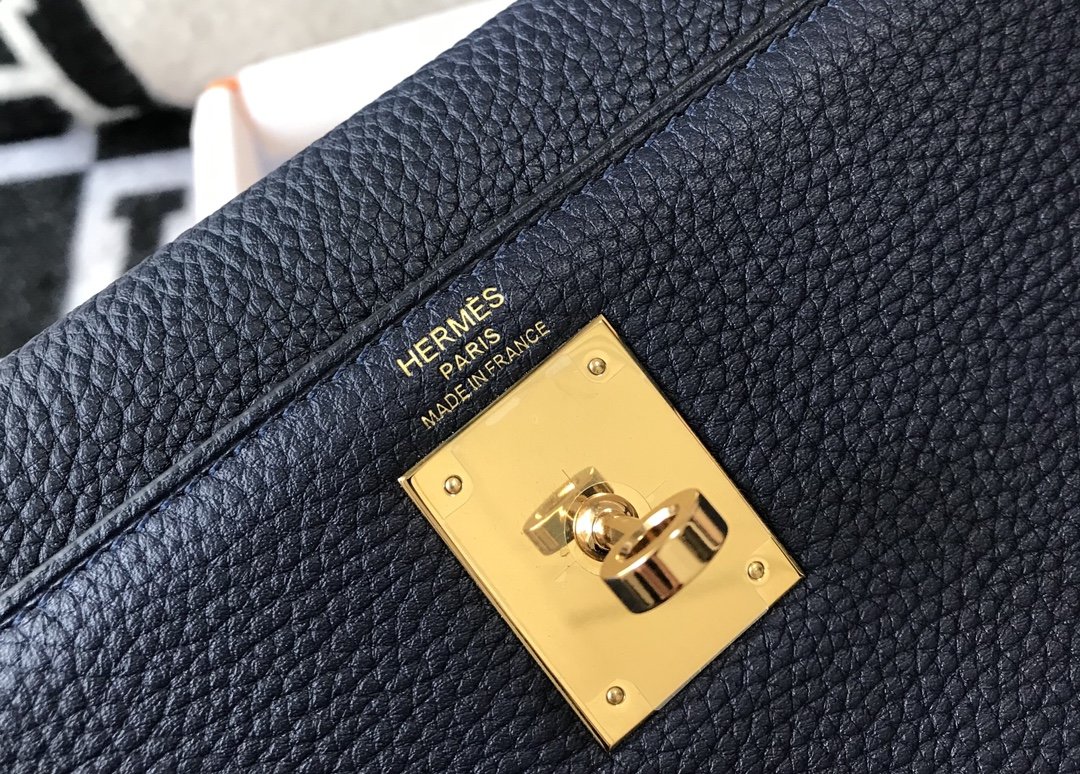 H**me5 Kelly 32 Taurillon Clemence Blue Nuit Bag For Women, Women’s Handbags, Shoulder Bags 12.5in/32cm