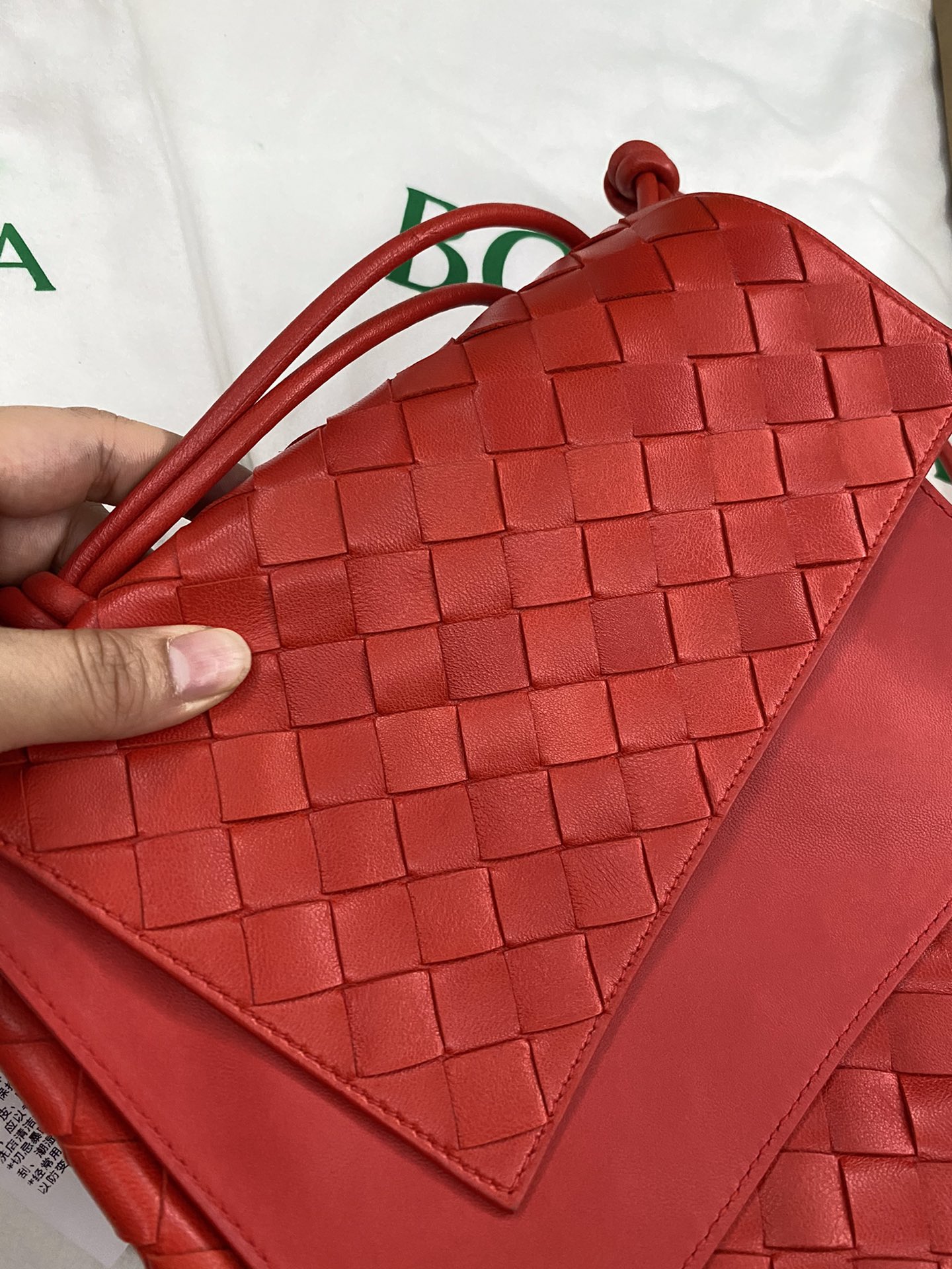 B0tt*ga Ven*ta Backpack Red, For Women, Women’s Bags 8.9in/22.5cm