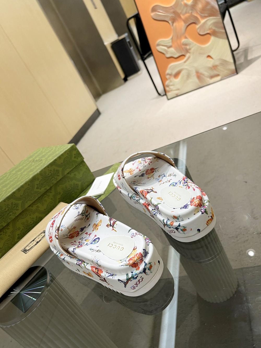 Gvc*1 Women’s GG ‘Soave’ Platform Sandal White For Women GG