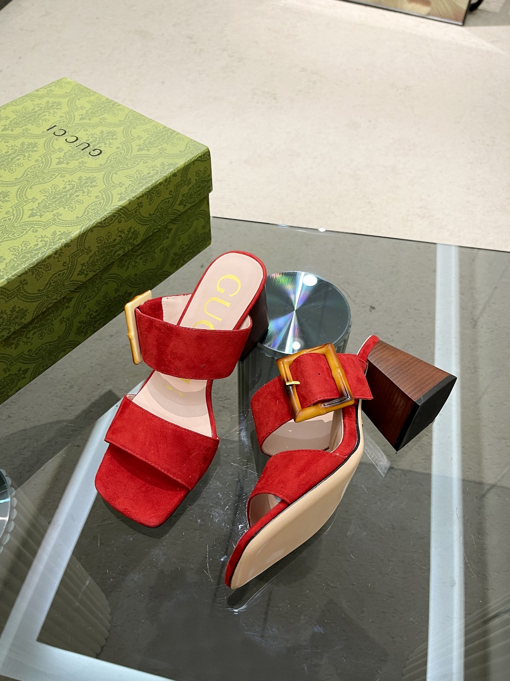 Gvc*1 Women’s Sandal With Bamboo Buckle Red For Women GG