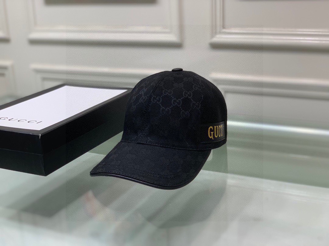 Gvc*1 GG Baseball Hat Black GG Hat