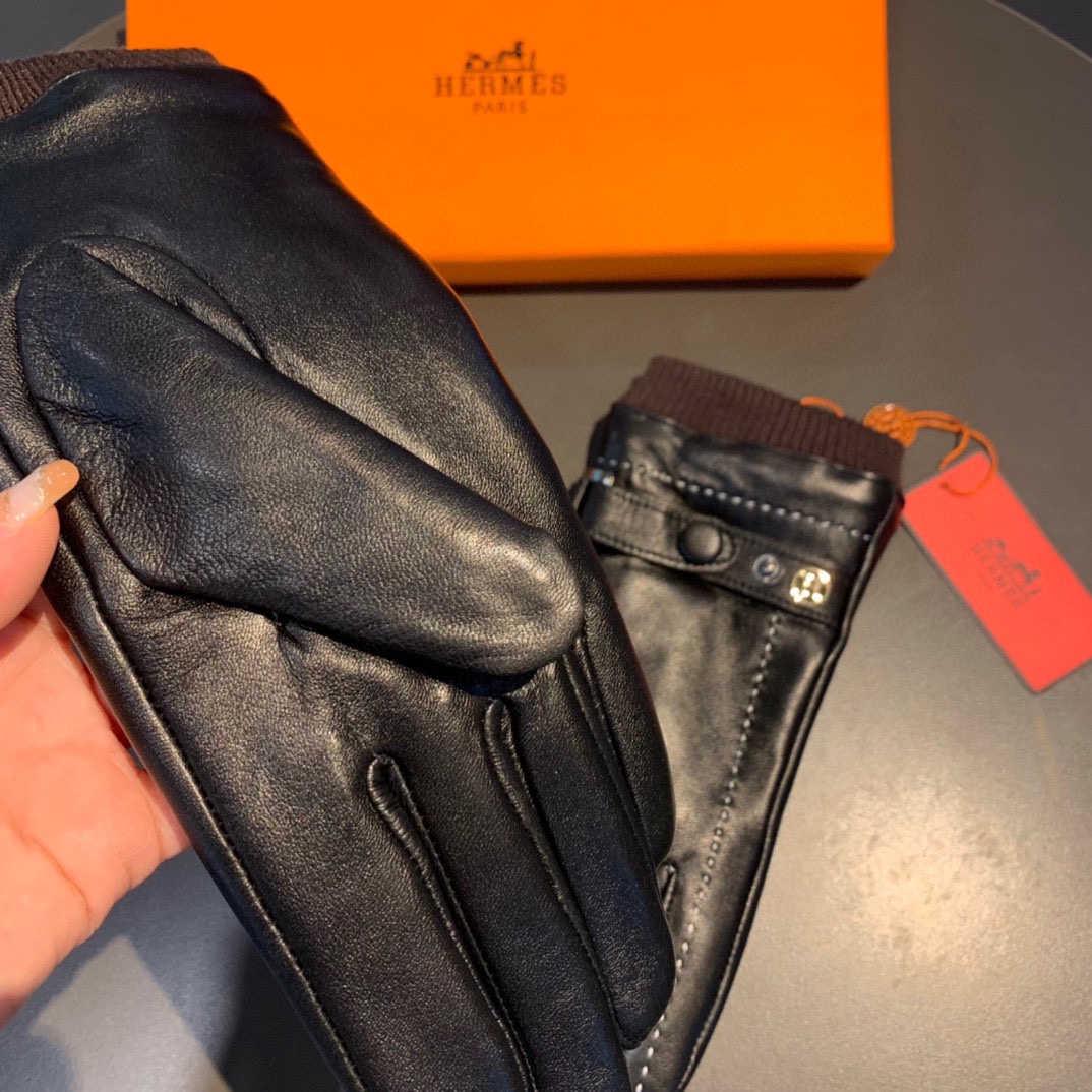 H**me5 Soya Gloves In Black