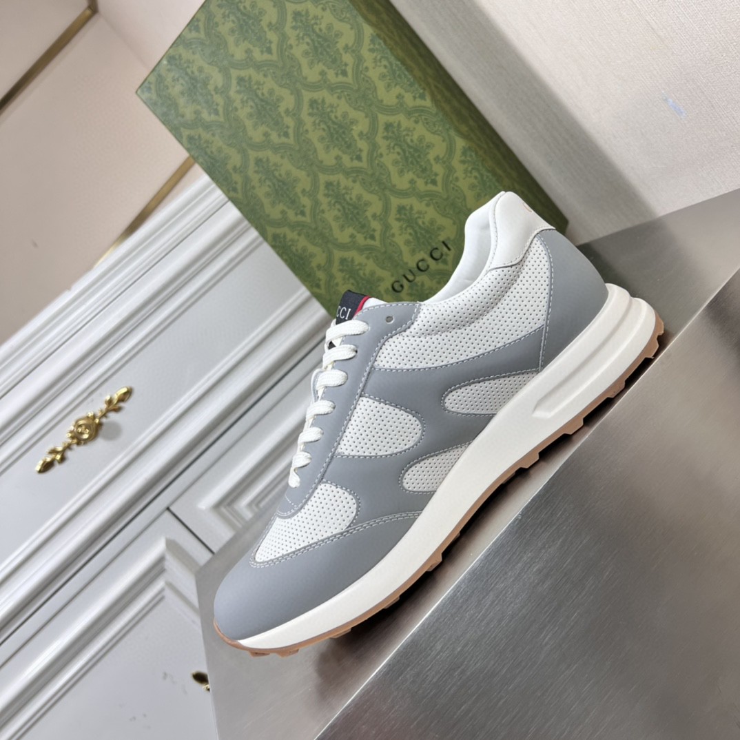 Gvc*1 Men’s Sneakers Gray For Men 675840
