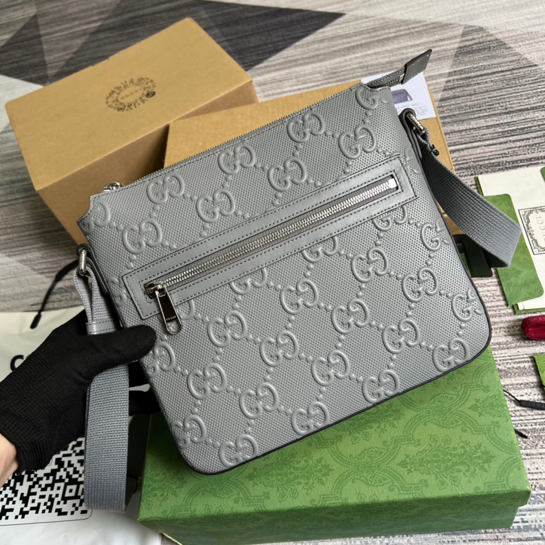 Gvc*1 GG Embossed Bag Grey GG Embossed  For Men 10.2in/26cm GG 406410 1W3CN 1275