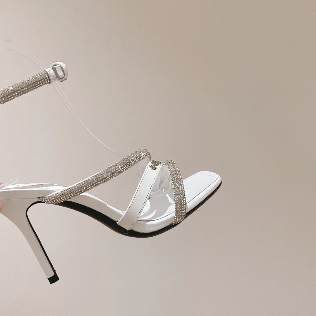 L0vis Vvtt0n Women’s Appeal Sandal White For Women LV