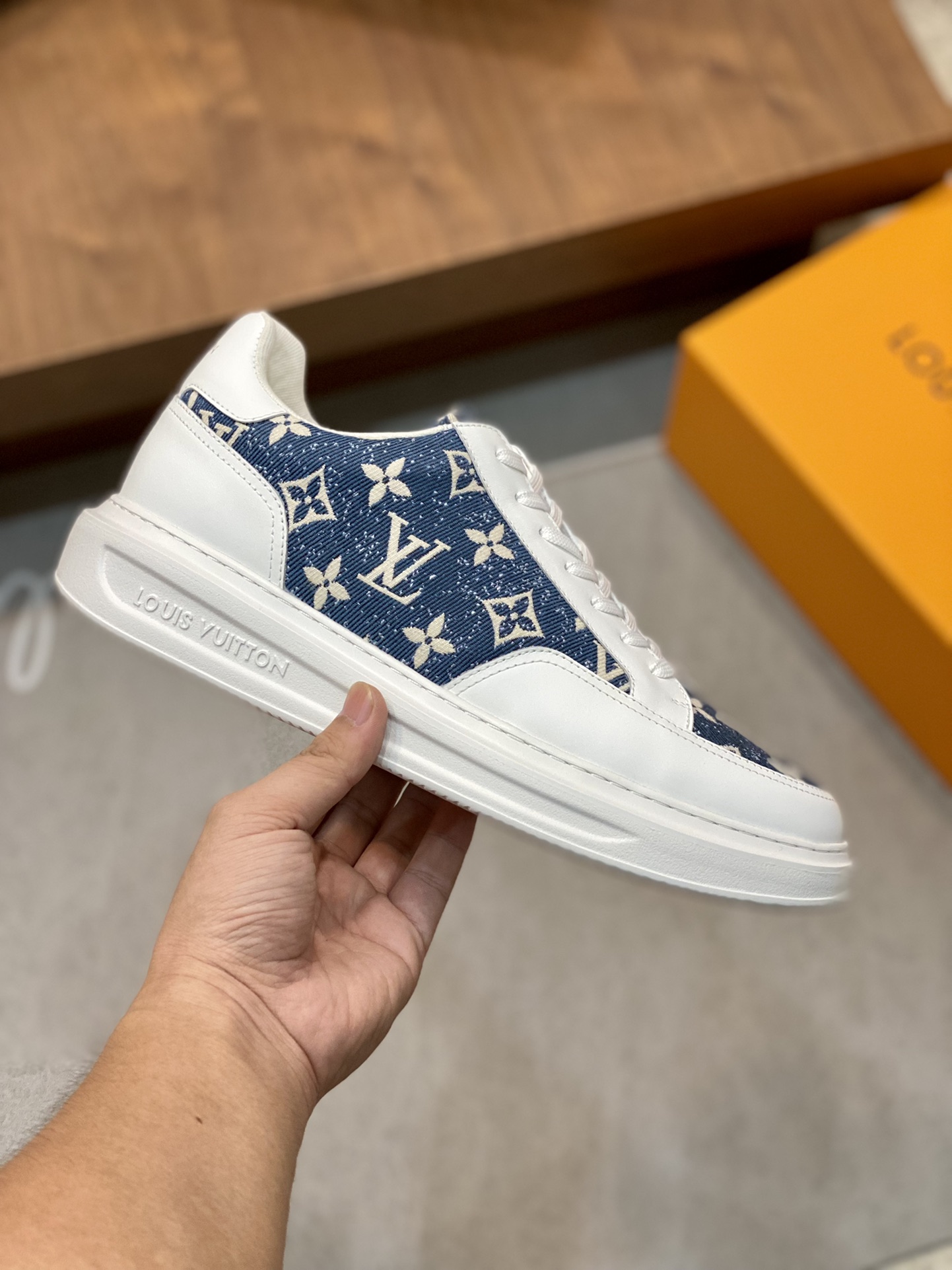 L0vis Vuittion Beverly Hills Sneaker Blue For Men LV