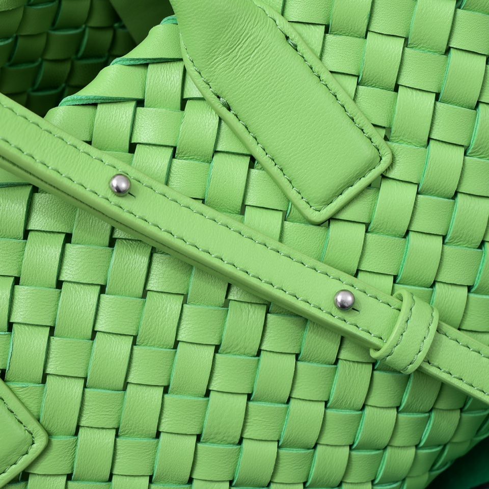 B0tt*ga Ven*ta Mini Cabat Green , For Women, Women’s Bags 7.9in/20cm