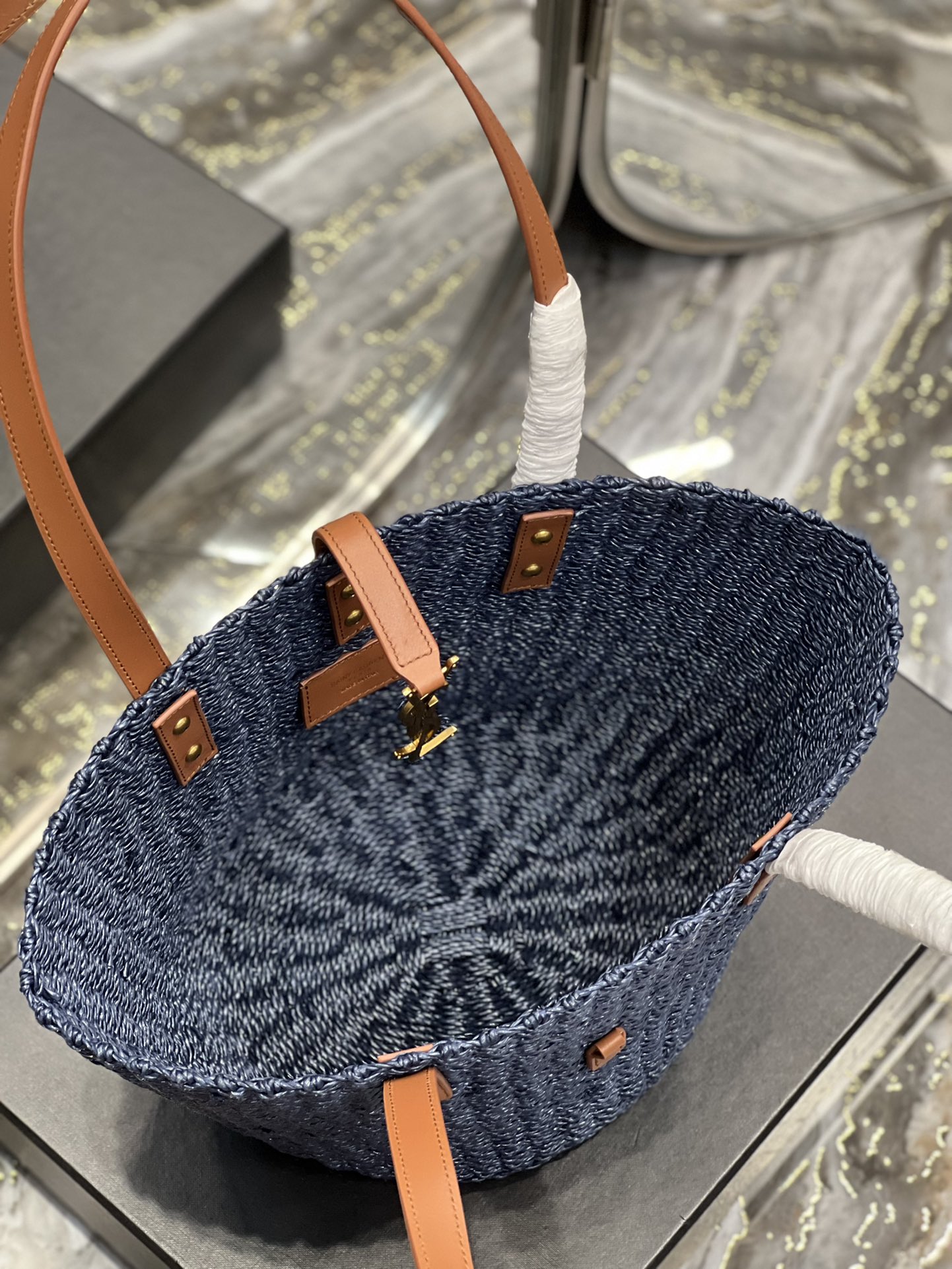 Sa1nt Lau*nt Panier Medium Bag Blue For Women, Women’s Bags 16.5in/42cm Y51