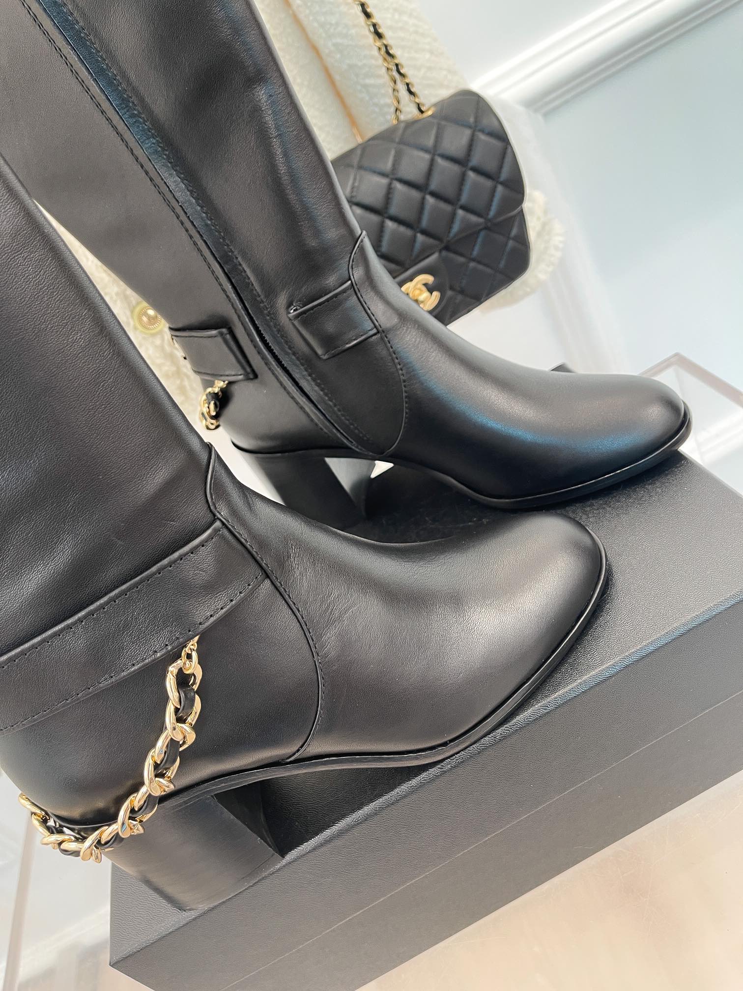 Ch**el Women’s High Boots With Chain Black For Women 3.7in/ 9.5cm