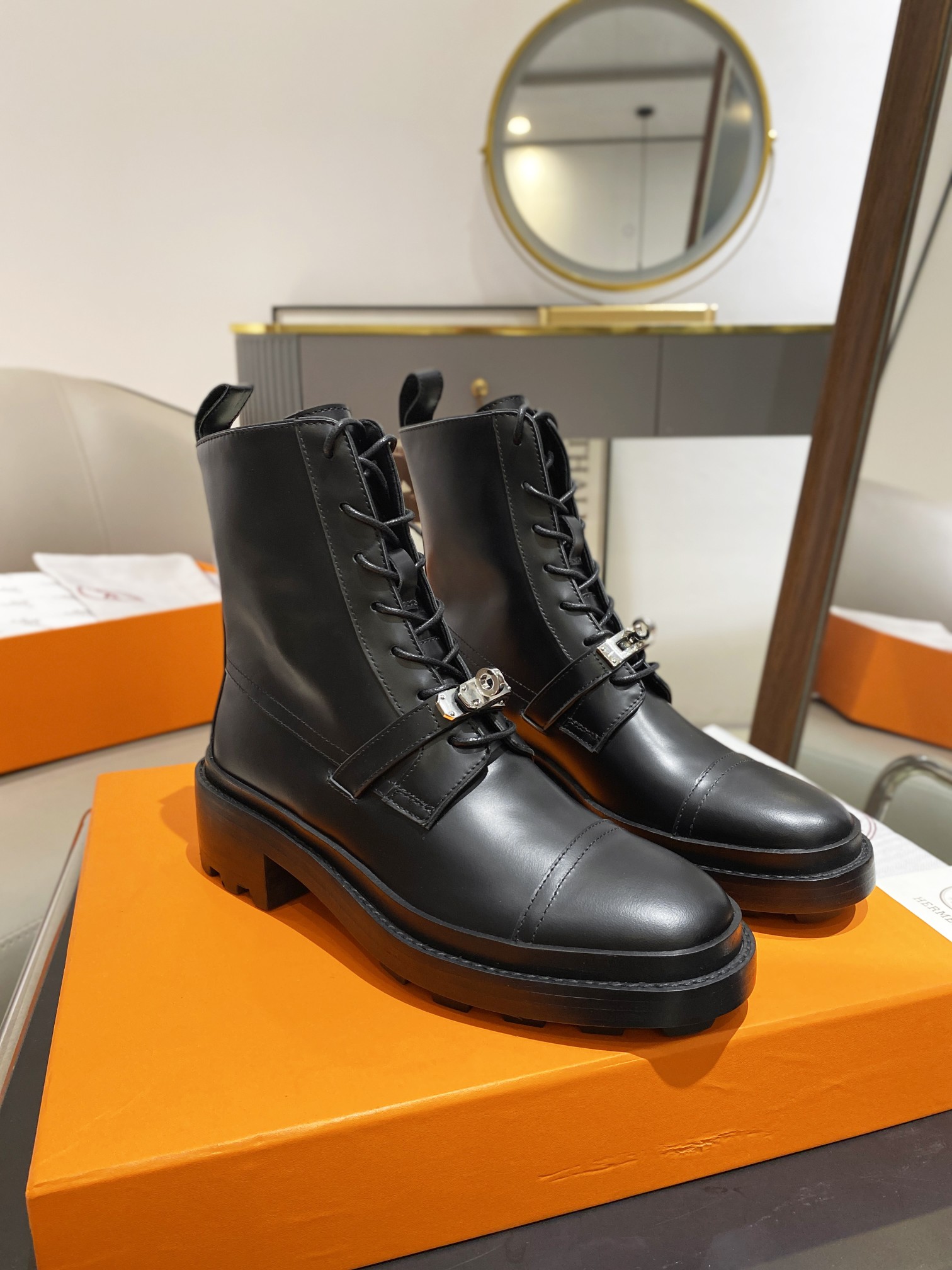 H**me5 Daydream Boots Black For Women
