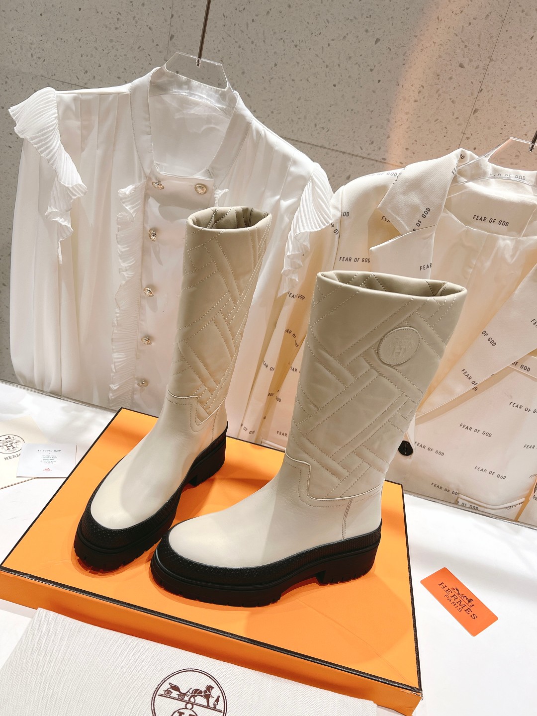 H**me5 Fuji Boots White For Women H222048Z F8360